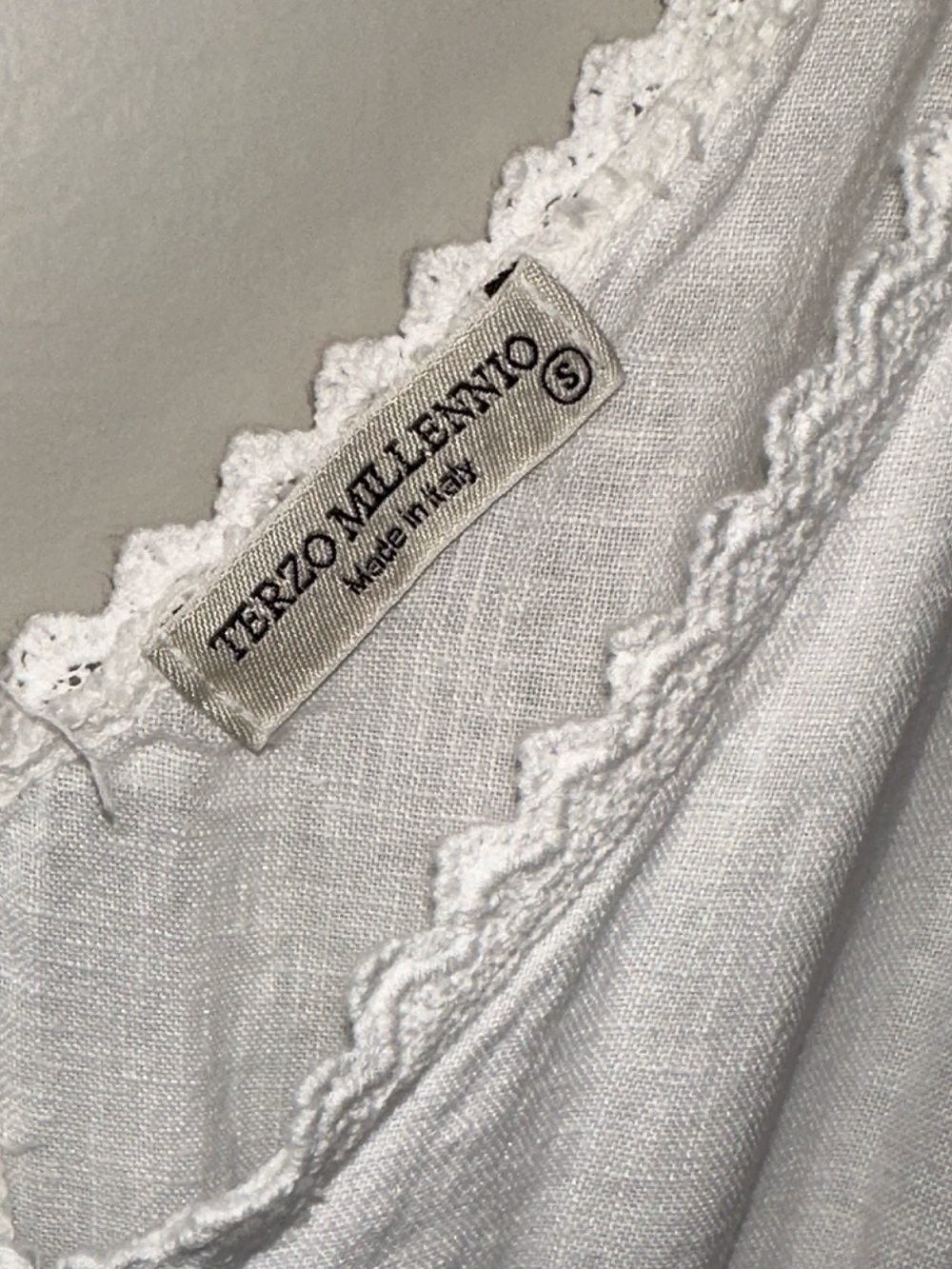 TERZO MILLENNIO White Linen Crochet-Waist Maxi Dress - Picture 7 of 11